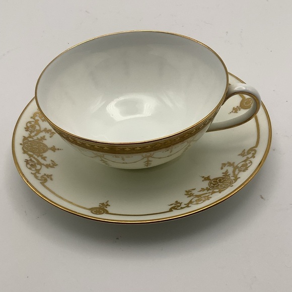 Mix Matched Vintage Cauldon China England Teacup and Saucer - Picture 10 of 16